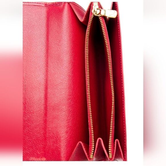 Louis Vuitton Porte-Monnaie EPI Tresor Wallet - Picture 15 of 15